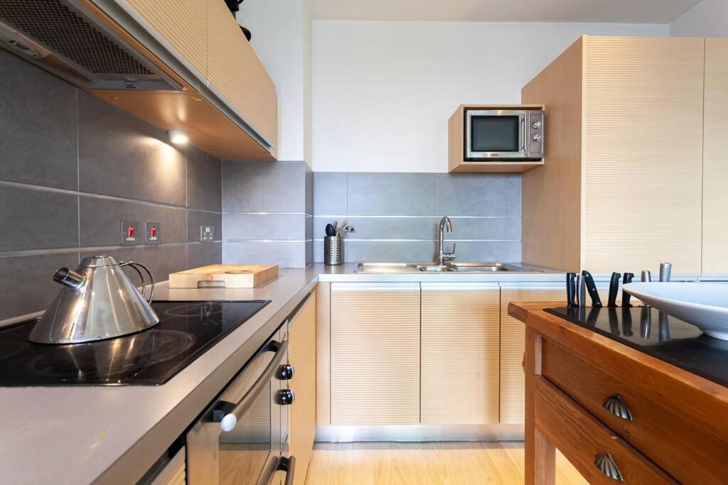 Iconic Luxury Apartment *